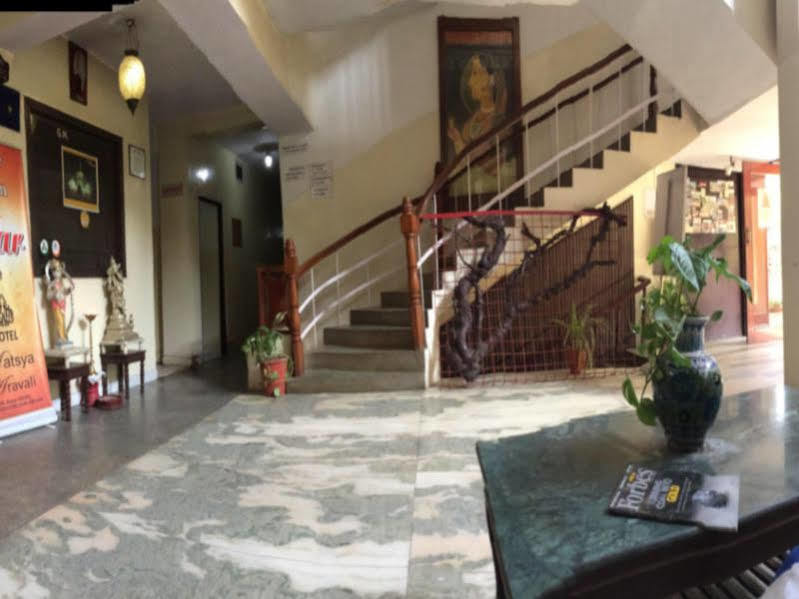 Aravali Clarks Inn Alwar Ngoại thất bức ảnh