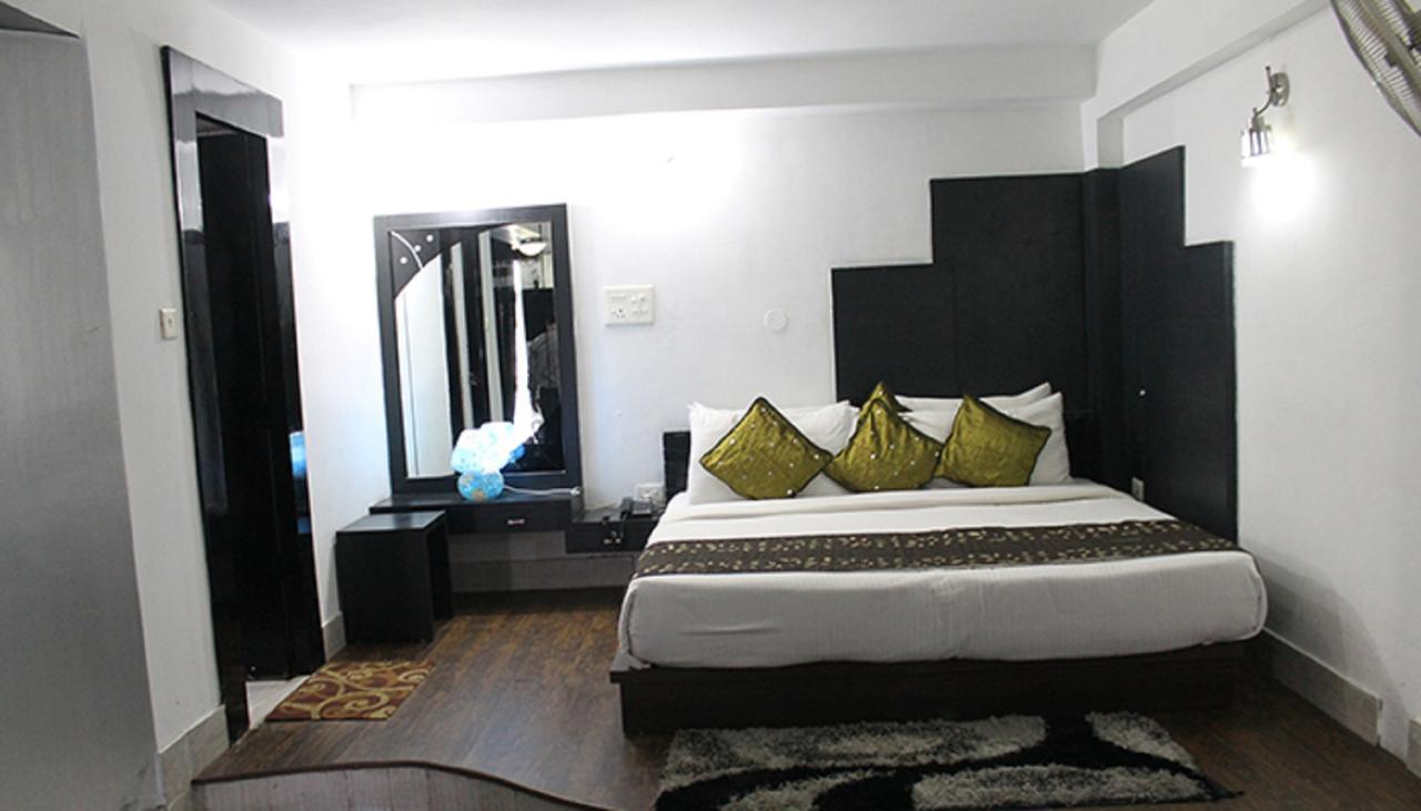 Aravali Clarks Inn Alwar Ngoại thất bức ảnh