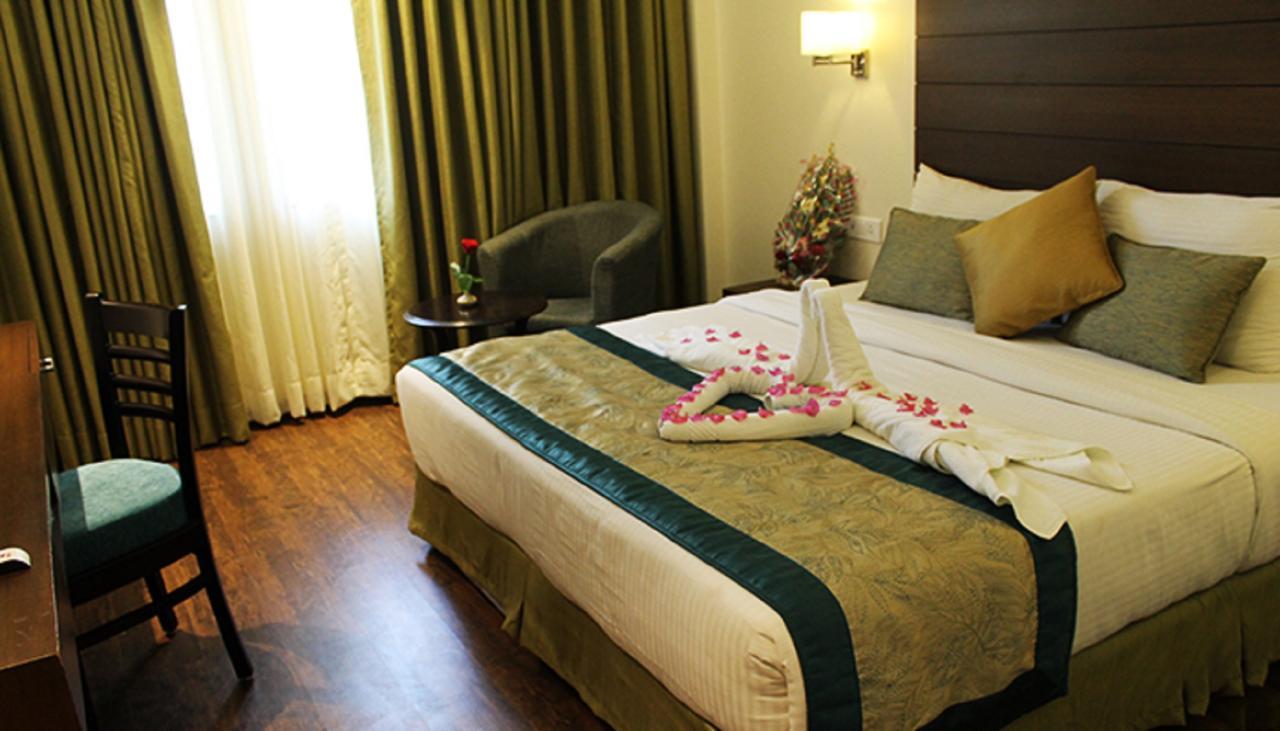 Aravali Clarks Inn Alwar Ngoại thất bức ảnh
