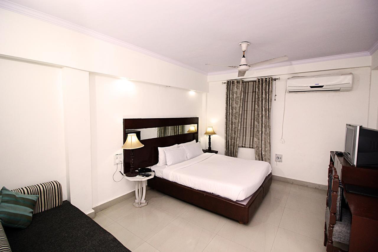 Aravali Clarks Inn Alwar Ngoại thất bức ảnh